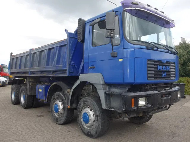 MAN 35.414 8x8 meiller kipper manual diesel pomp - Camion benne: photos 5 MAN 35.414 8x8 meiller kipper manual diesel pomp - Camion benne: photos 5