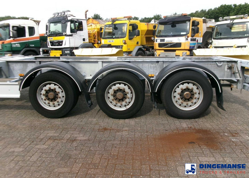 Fliegl 3-axle container trailer 45 ft - Semi-remorque porte-conteneur/ Caisse mobile: photos 5 Fliegl 3-axle container trailer 45 ft - Semi-remorque porte-conteneur/ Caisse mobile: photos 5