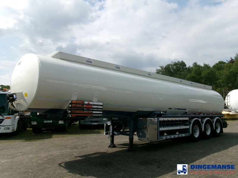 LAG Fuel tank alu 44.5 m3 / 6 + pump - Semi-remorque citerne: photos 1 LAG Fuel tank alu 44.5 m3 / 6 + pump - Semi-remorque citerne: photos 1