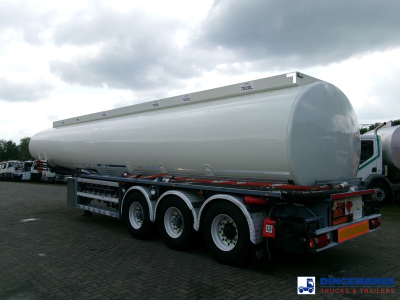 LAG Fuel tank alu 44.5 m3 / 6 + pump - Semi-remorque citerne: photos 4 LAG Fuel tank alu 44.5 m3 / 6 + pump - Semi-remorque citerne: photos 4