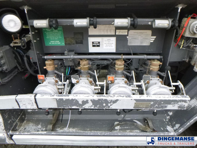 Camion citerne MAN TGS 26.320 6X2 RHD fuel tank 20 m3 / 4 comp: photos 11