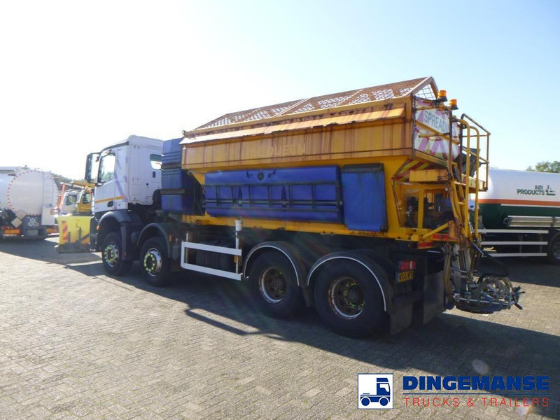 Mercedes-Benz Arocs 3240 8x4 RHD Schmidt snow plough / gritter - Engin de déneigement: photos 3 Mercedes-Benz Arocs 3240 8x4 RHD Schmidt snow plough / gritter - Engin de déneigement: photos 3