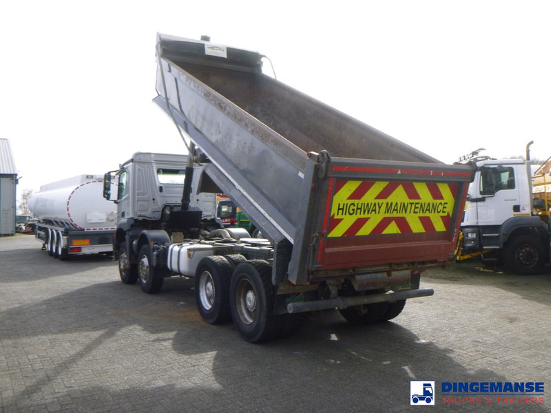 Mercedes-Benz Arocs 3246 8x4 RHD tipper - Camion benne: photos 3 Mercedes-Benz Arocs 3246 8x4 RHD tipper - Camion benne: photos 3