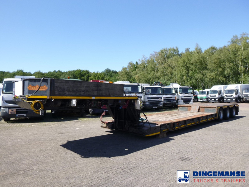 Nooteboom 3-axle lowbed trailer 33 t / extendable 8.5 m - Semi-remorque surbaissé: photos 1 Nooteboom 3-axle lowbed trailer 33 t / extendable 8.5 m - Semi-remorque surbaissé: photos 1
