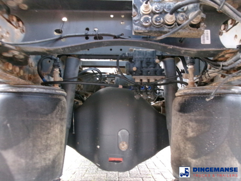 Renault Premium 270 dxi 4x2 fuel tank 13.6 m3 / 4 comp - Camion citerne: photos 5 Renault Premium 270 dxi 4x2 fuel tank 13.6 m3 / 4 comp - Camion citerne: photos 5