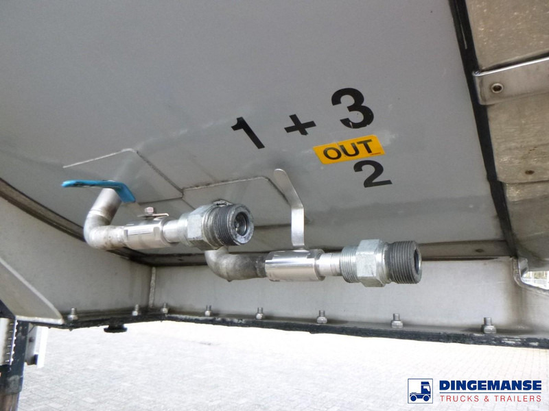 Semi-remorque citerne Van Hool Food tank inox 62 m3 / 3 comp: photos 12 Semi-remorque citerne Van Hool Food tank inox 62 m3 / 3 comp: photos 12