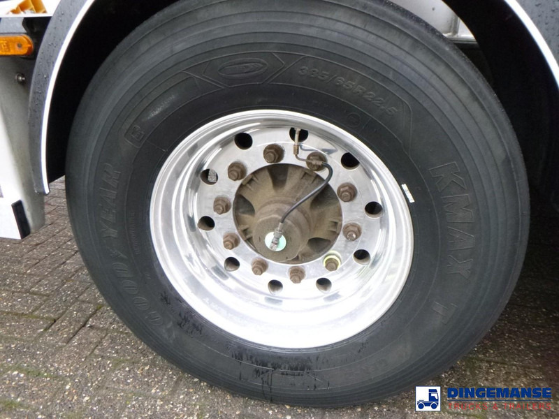 Semi-remorque citerne Van Hool Food tank inox 62 m3 / 3 comp: photos 7 Semi-remorque citerne Van Hool Food tank inox 62 m3 / 3 comp: photos 7