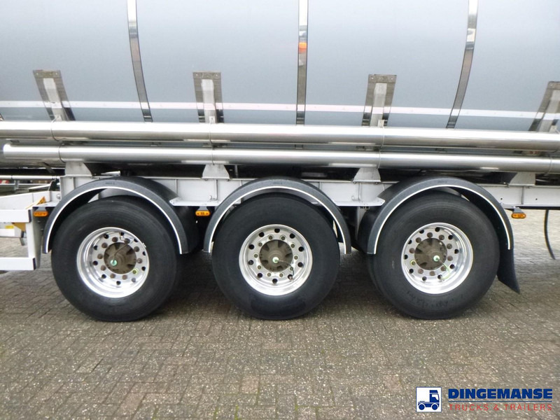 Semi-remorque citerne Van Hool Food tank inox 62 m3 / 3 comp: photos 6 Semi-remorque citerne Van Hool Food tank inox 62 m3 / 3 comp: photos 6