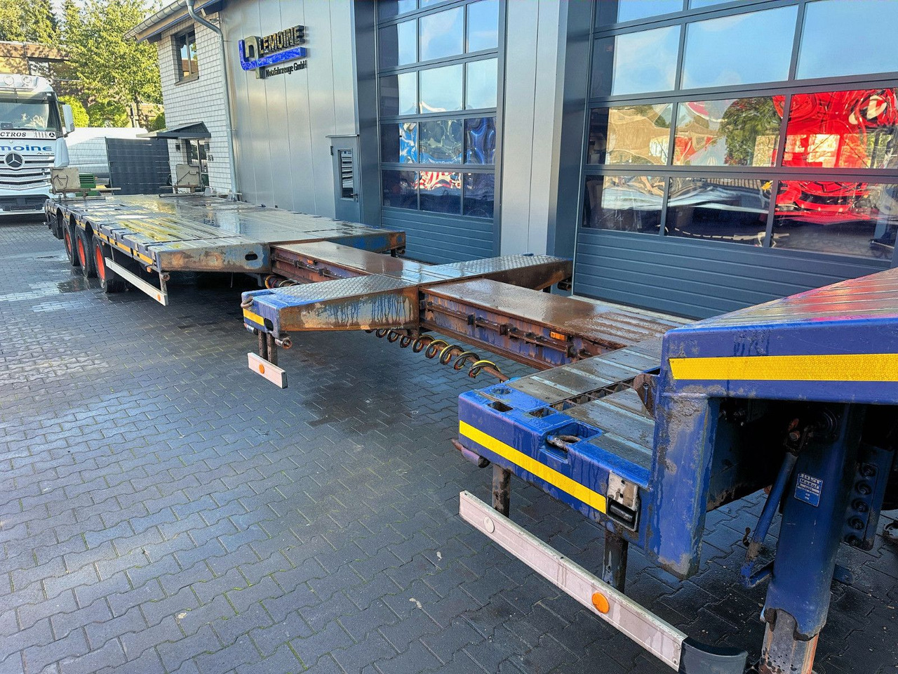 Crédit-bail de  HRD 3-Achs Jumbo Tele Tieflader ausziehbar Lift+Lenk HRD 3-Achs Jumbo Tele Tieflader ausziehbar Lift+Lenk: photos 10 Crédit-bail de  HRD 3-Achs Jumbo Tele Tieflader ausziehbar Lift+Lenk HRD 3-Achs Jumbo Tele Tieflader ausziehbar Lift+Lenk: photos 10