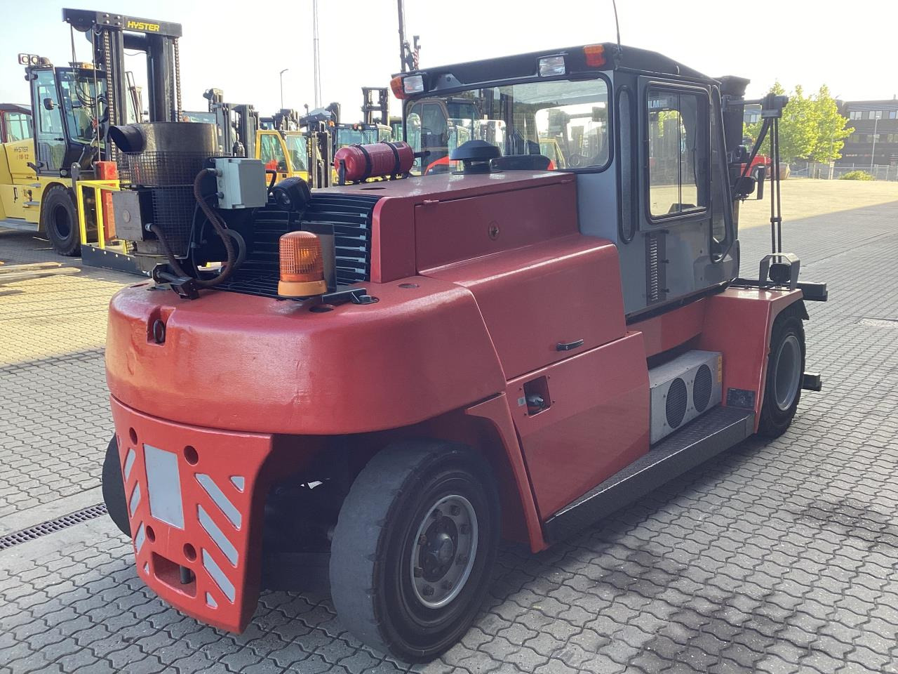Kalmar DCE80-6LB - Chariot élévateur diesel: photos 3 Kalmar DCE80-6LB - Chariot élévateur diesel: photos 3