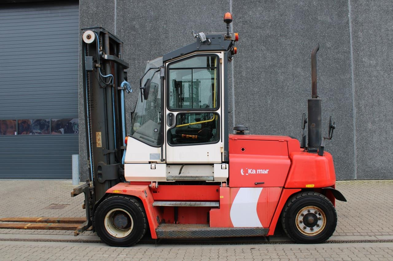 Kalmar DCE90-6L - Chariot élévateur diesel: photos 1 Kalmar DCE90-6L - Chariot élévateur diesel: photos 1
