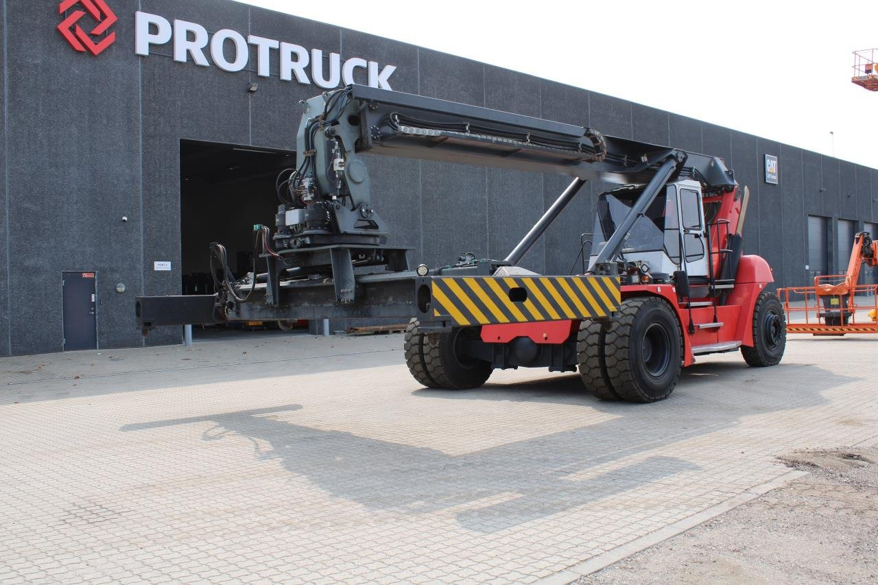 SMV 108 TB6 - Reach stacker: photos 2 SMV 108 TB6 - Reach stacker: photos 2