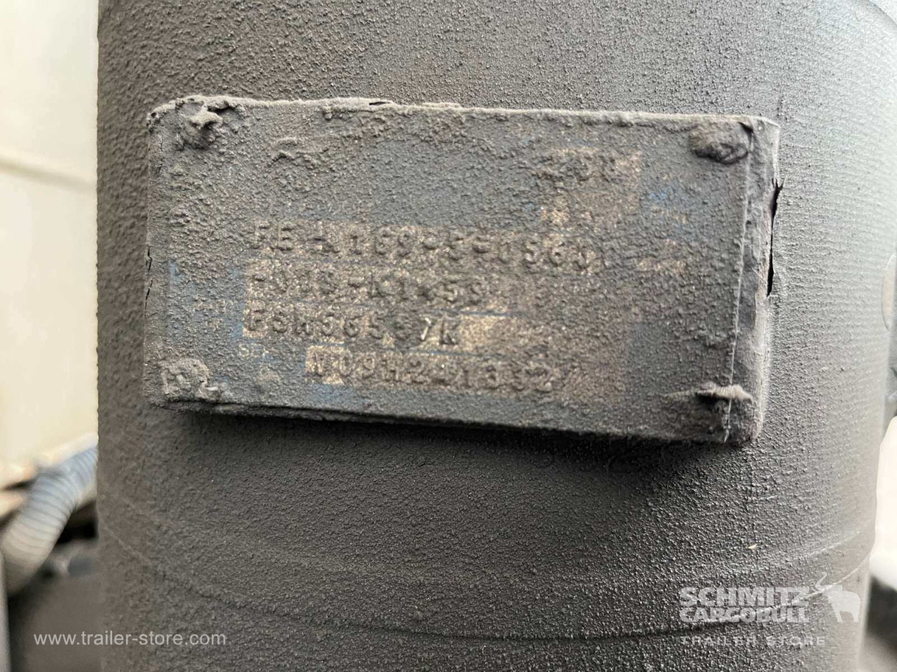 SCHMITZ Auflieger Kipper Stahlrundmulde 25m³ - Semi-remorque benne: photos 4 SCHMITZ Auflieger Kipper Stahlrundmulde 25m³ - Semi-remorque benne: photos 4