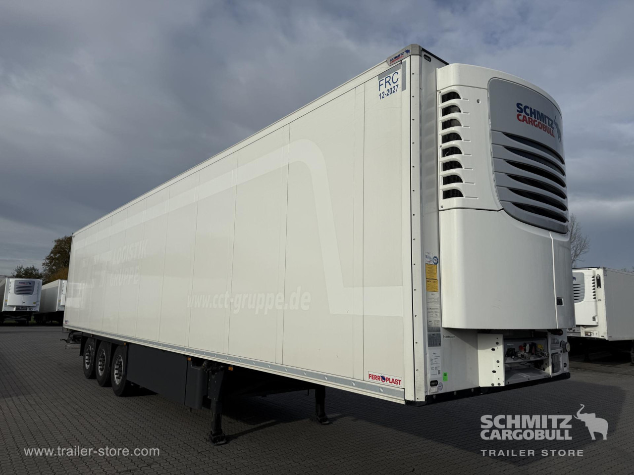 SCHMITZ Auflieger Tiefkühler Standard Double deck - Semi-remorque isothermique: photos 1 SCHMITZ Auflieger Tiefkühler Standard Double deck - Semi-remorque isothermique: photos 1