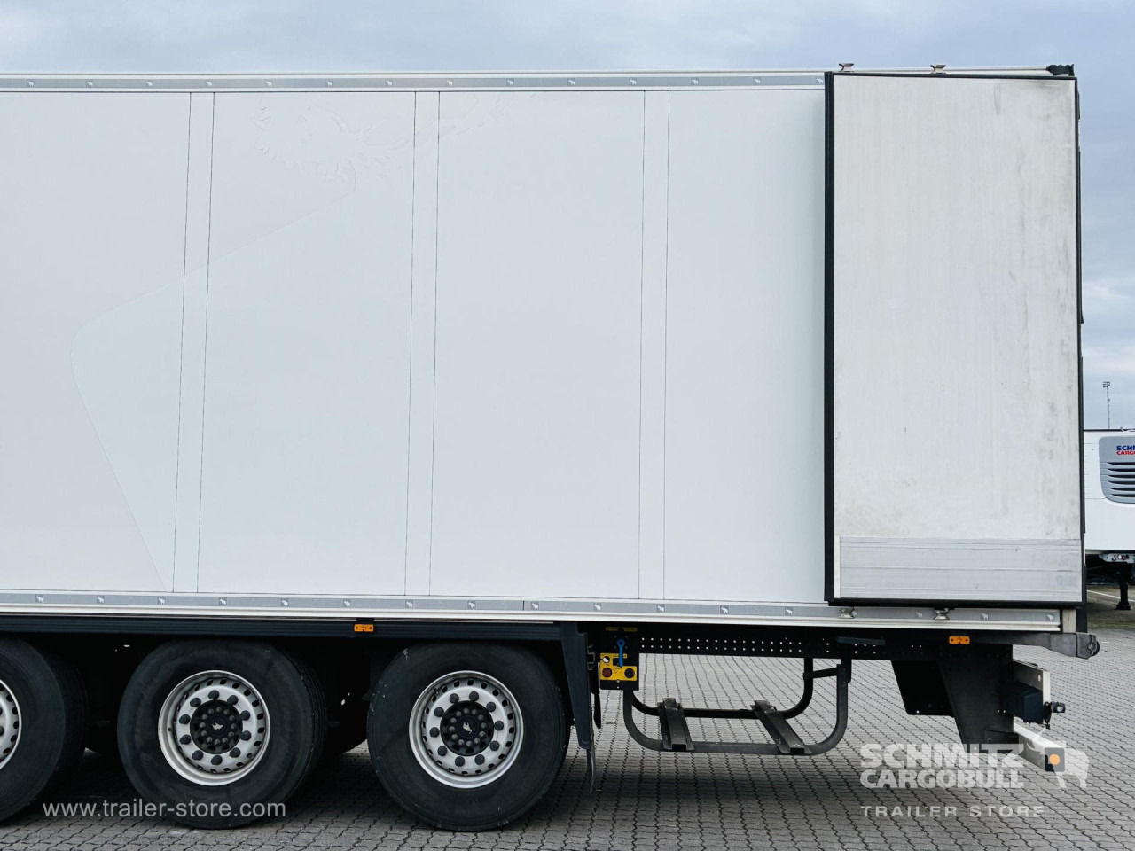 SCHMITZ Auflieger Tiefkühler Standard Double deck - Semi-remorque isothermique: photos 4 SCHMITZ Auflieger Tiefkühler Standard Double deck - Semi-remorque isothermique: photos 4