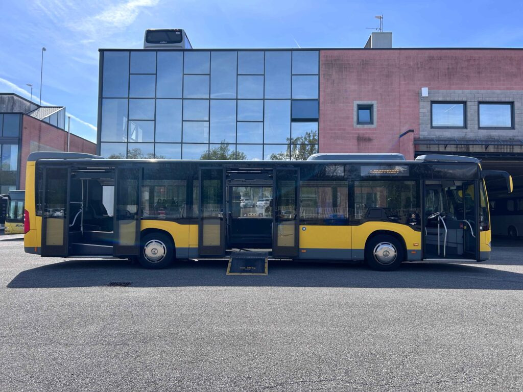 Bus urbain N.2 MERCEDES BENZ CITARO 628 LF – Anno 2014: photos 8