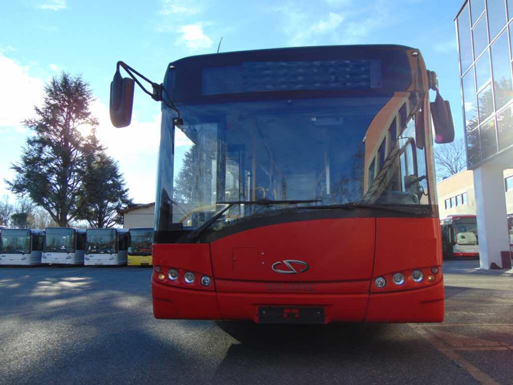 N. 8 SOLARIS URBINO 12 LF – Anno 2011 - Bus urbain: photos 2 N. 8 SOLARIS URBINO 12 LF – Anno 2011 - Bus urbain: photos 2