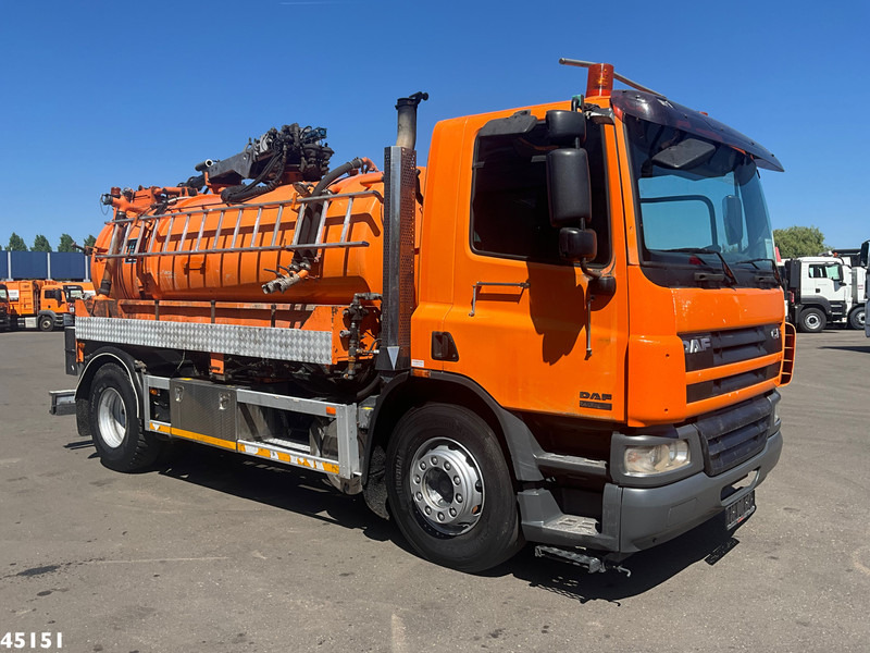 DAF FA 75 CF 250 Ecota 7m³ kolkenzuiger Just 192.572 km! - Camion hydrocureur: photos 3 DAF FA 75 CF 250 Ecota 7m³ kolkenzuiger Just 192.572 km! - Camion hydrocureur: photos 3