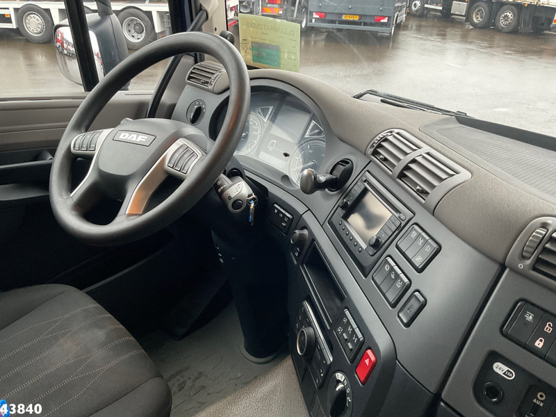 Camion ampliroll, Camion grue DAF FAD CF 530 8x4 Euro 6 Palfinger 33 Tonmeter laadkraan: photos 13