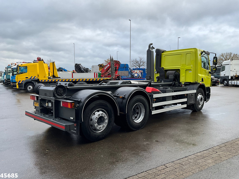 DAF FAN 75 CF 310 VDL 21 Ton haakarmsysteem - Camion ampliroll: photos 5 DAF FAN 75 CF 310 VDL 21 Ton haakarmsysteem - Camion ampliroll: photos 5