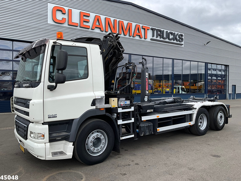DAF FAN 85 CF 360 Euro 5 Hiab 12 Tonmeter laadlkraan - Camion ampliroll, Camion grue: photos 2 DAF FAN 85 CF 360 Euro 5 Hiab 12 Tonmeter laadlkraan - Camion ampliroll, Camion grue: photos 2