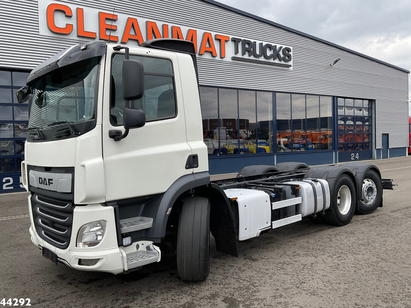 DAF FAN CF 450 Euro 6 Chassis Cabine - Châssis cabine: photos 1 DAF FAN CF 450 Euro 6 Chassis Cabine - Châssis cabine: photos 1