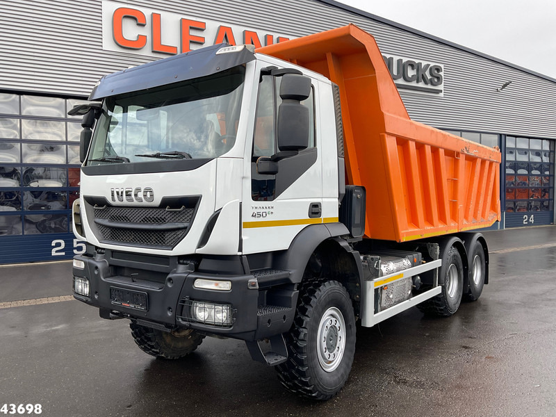 Iveco Trakker AD260TW450 6x6 Euro 6 Manual Full steel Just 25.974 km! - Camion benne: photos 2 Iveco Trakker AD260TW450 6x6 Euro 6 Manual Full steel Just 25.974 km! - Camion benne: photos 2