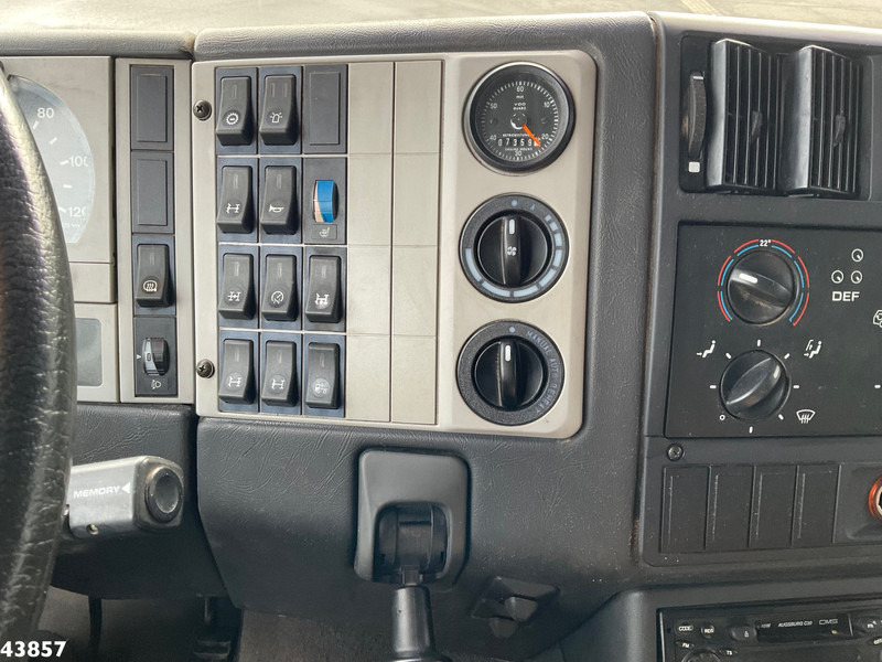 Camion grue MAN F2000 6x6 Full Steel Manual Palfinger 68 Tonmeter Dachdecker kran Just 54.133 km!: photos 20