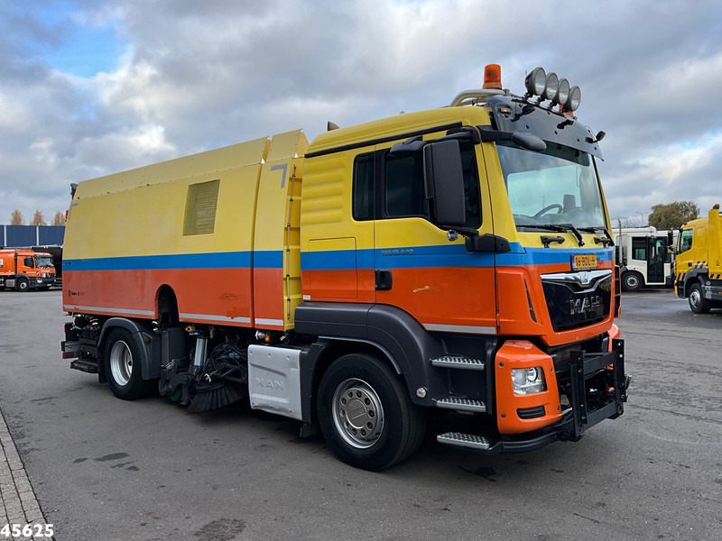 MAN TGS 18.440 Euro 6 Beam S9000 Wegdekreiniger Links en rechts vegend! - Balayeuse de voirie: photos 5 MAN TGS 18.440 Euro 6 Beam S9000 Wegdekreiniger Links en rechts vegend! - Balayeuse de voirie: photos 5