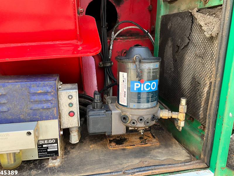 Camion hydrocureur MAN TGS 35.540 8x4 MTS Saugbagger: photos 10 Camion hydrocureur MAN TGS 35.540 8x4 MTS Saugbagger: photos 10