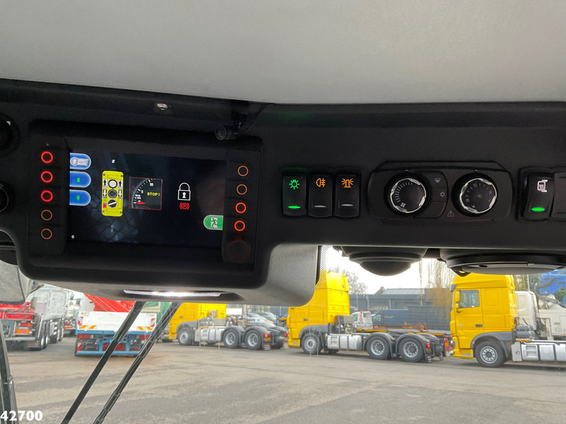 Balayeuse de voirie Mathieu MC 210 Azura Flex Euro 6 Stage 5 with 3-rd brush: photos 15