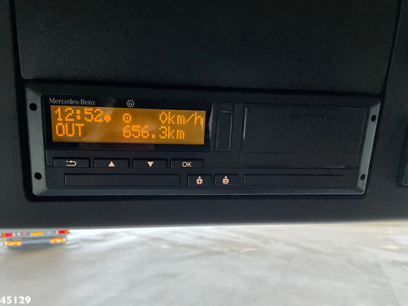Tracteur routier Mercedes-Benz Arocs 2663 6x4 Euro 6 Trekker with PTO NEW AND UNUSED!: photos 16