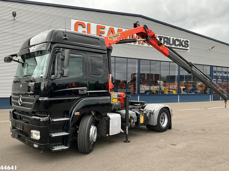 Mercedes-Benz Axor 1840 Euro 5 Palfinger 14 Tonmeter laadkraan - Tracteur routier: photos 1 Mercedes-Benz Axor 1840 Euro 5 Palfinger 14 Tonmeter laadkraan - Tracteur routier: photos 1