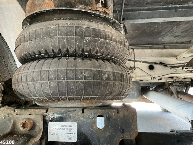 Crédit-bail de Volkswagen Crafter 35 2.0 TDI Hiab 1,3 Tonmeter laadkraan Just 82.346 km! Volkswagen Crafter 35 2.0 TDI Hiab 1,3 Tonmeter laadkraan Just 82.346 km!: photos 16