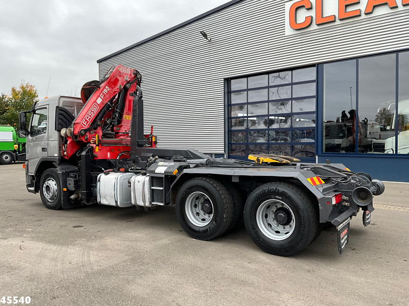 Volvo FM 340 6x4 Fassi 19 Tonmeter laadkraan - Camion ampliroll, Camion grue: photos 2 Volvo FM 340 6x4 Fassi 19 Tonmeter laadkraan - Camion ampliroll, Camion grue: photos 2
