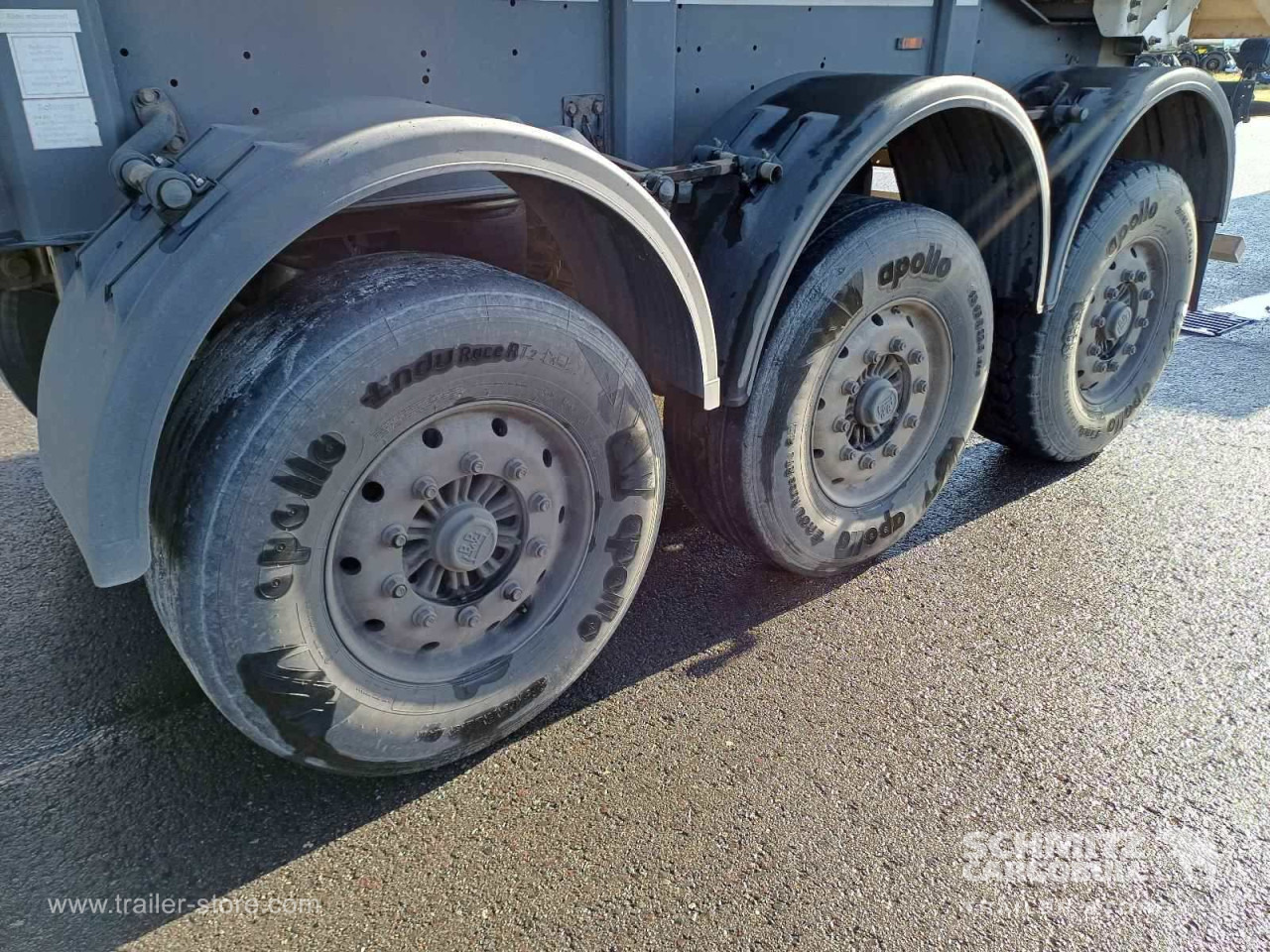 LANGENDORF Auflieger Kipper Stahlrundmulde 24m³ - Semi-remorque benne: photos 2 LANGENDORF Auflieger Kipper Stahlrundmulde 24m³ - Semi-remorque benne: photos 2