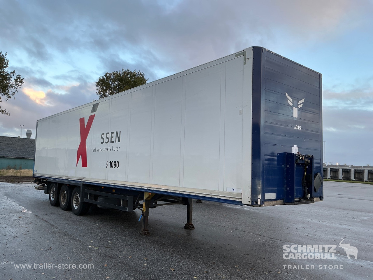 SCHMITZ Dryfreight Standard Taillift - Semi-remorque fourgon: photos 1 SCHMITZ Dryfreight Standard Taillift - Semi-remorque fourgon: photos 1