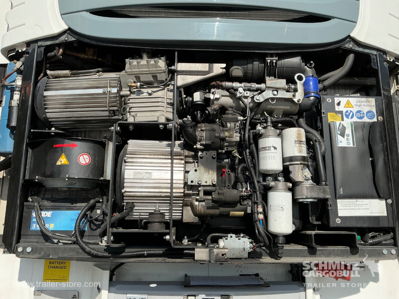 SCHMITZ Reefer Multitemp Double deck - Semi-remorque isothermique: photos 2 SCHMITZ Reefer Multitemp Double deck - Semi-remorque isothermique: photos 2