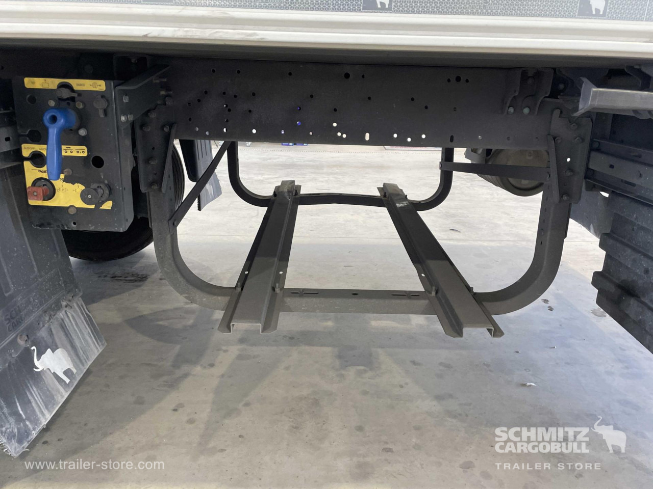 SCHMITZ Semiremolque Frigo Multitemperatura - Semi-remorque isothermique: photos 2 SCHMITZ Semiremolque Frigo Multitemperatura - Semi-remorque isothermique: photos 2