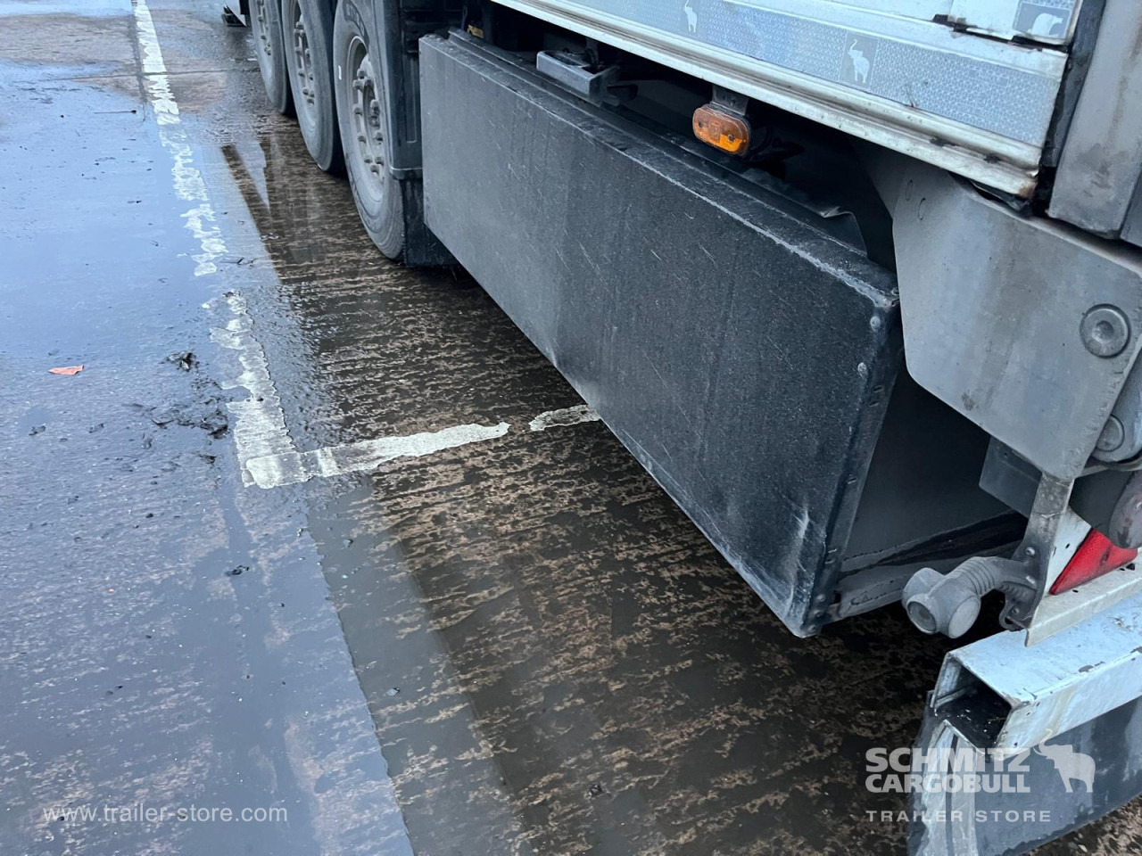 SCHMITZ Reefer Meat hanging system - Semi-remorque isothermique: photos 5 SCHMITZ Reefer Meat hanging system - Semi-remorque isothermique: photos 5