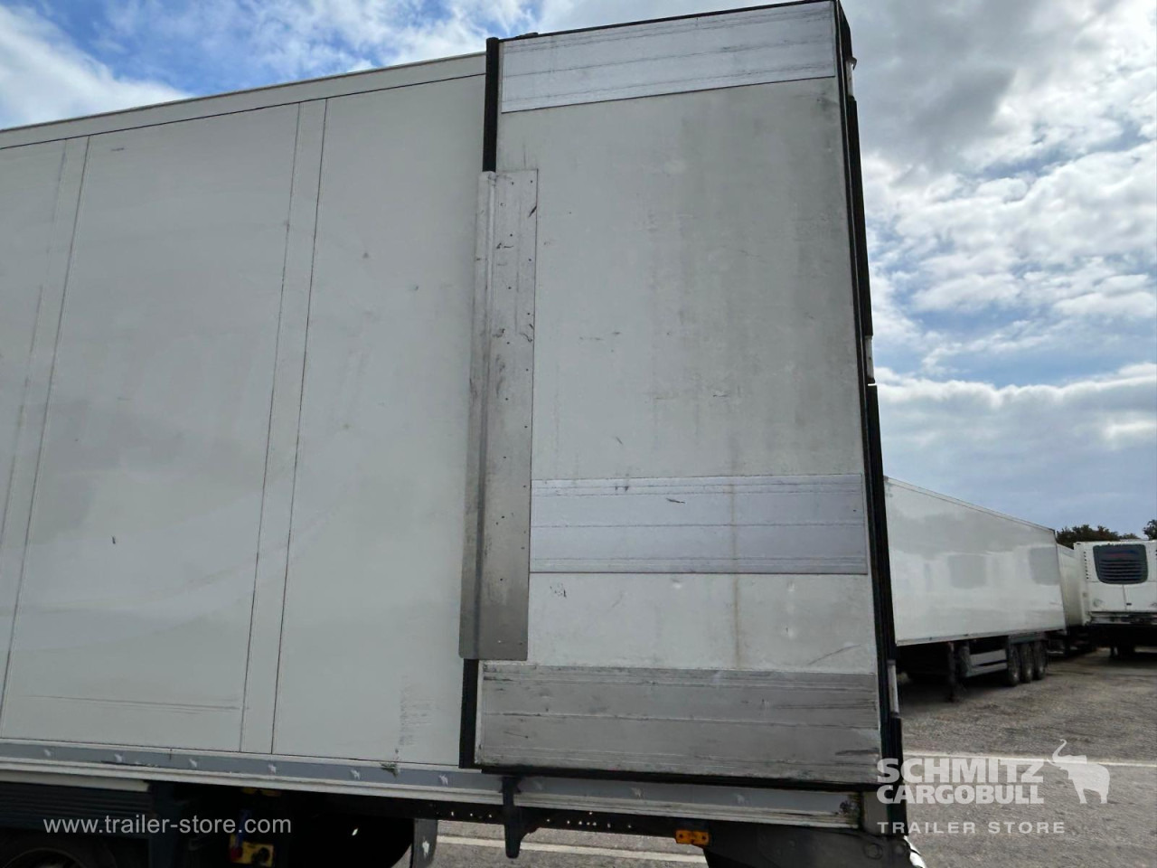 Semi-remorque isothermique SCHMITZ Reefer Multitemp: photos 13 Semi-remorque isothermique SCHMITZ Reefer Multitemp: photos 13
