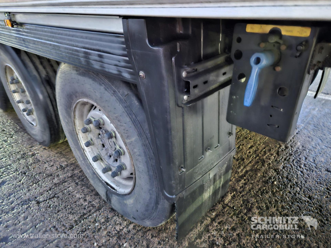 SCHMITZ Reefer Multitemp - Semi-remorque isothermique: photos 4 SCHMITZ Reefer Multitemp - Semi-remorque isothermique: photos 4