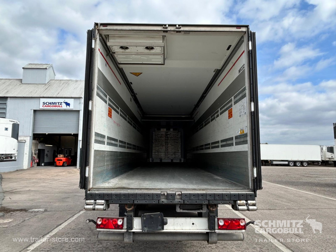 Semi-remorque isothermique SCHMITZ Reefer Multitemp: photos 9 Semi-remorque isothermique SCHMITZ Reefer Multitemp: photos 9