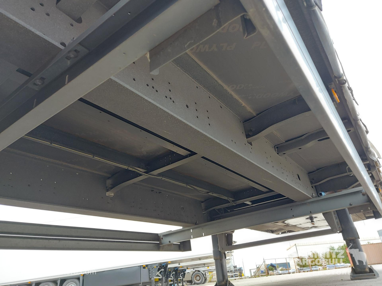 SCHMITZ Tolóponyva Mega - Semi-remorque rideaux coulissants: photos 2 SCHMITZ Tolóponyva Mega - Semi-remorque rideaux coulissants: photos 2