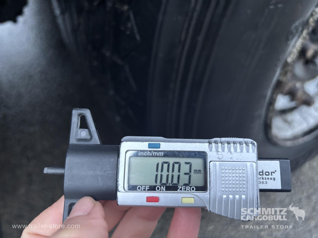 SCHMITZ Curtainsider Mega - Semi-remorque rideaux coulissants: photos 2 SCHMITZ Curtainsider Mega - Semi-remorque rideaux coulissants: photos 2