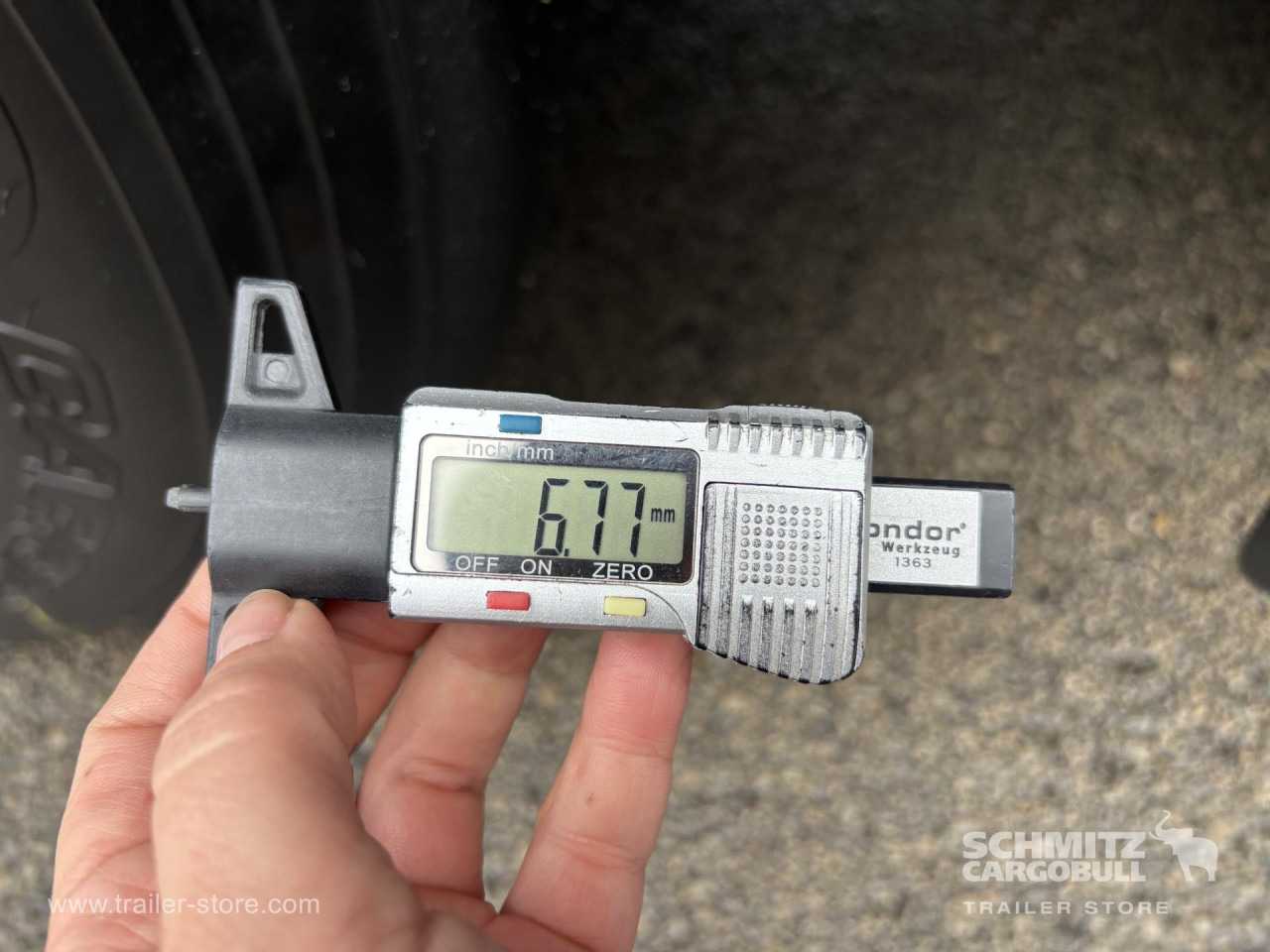 SCHMITZ Curtainsider Mega - Semi-remorque rideaux coulissants: photos 4 SCHMITZ Curtainsider Mega - Semi-remorque rideaux coulissants: photos 4