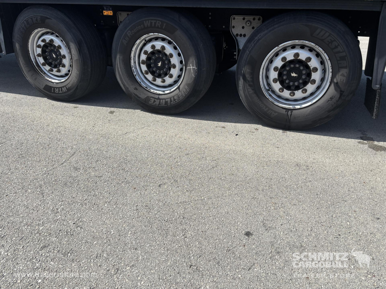 SCHMITZ Curtainsider Standard - Semi-remorque rideaux coulissants: photos 5 SCHMITZ Curtainsider Standard - Semi-remorque rideaux coulissants: photos 5