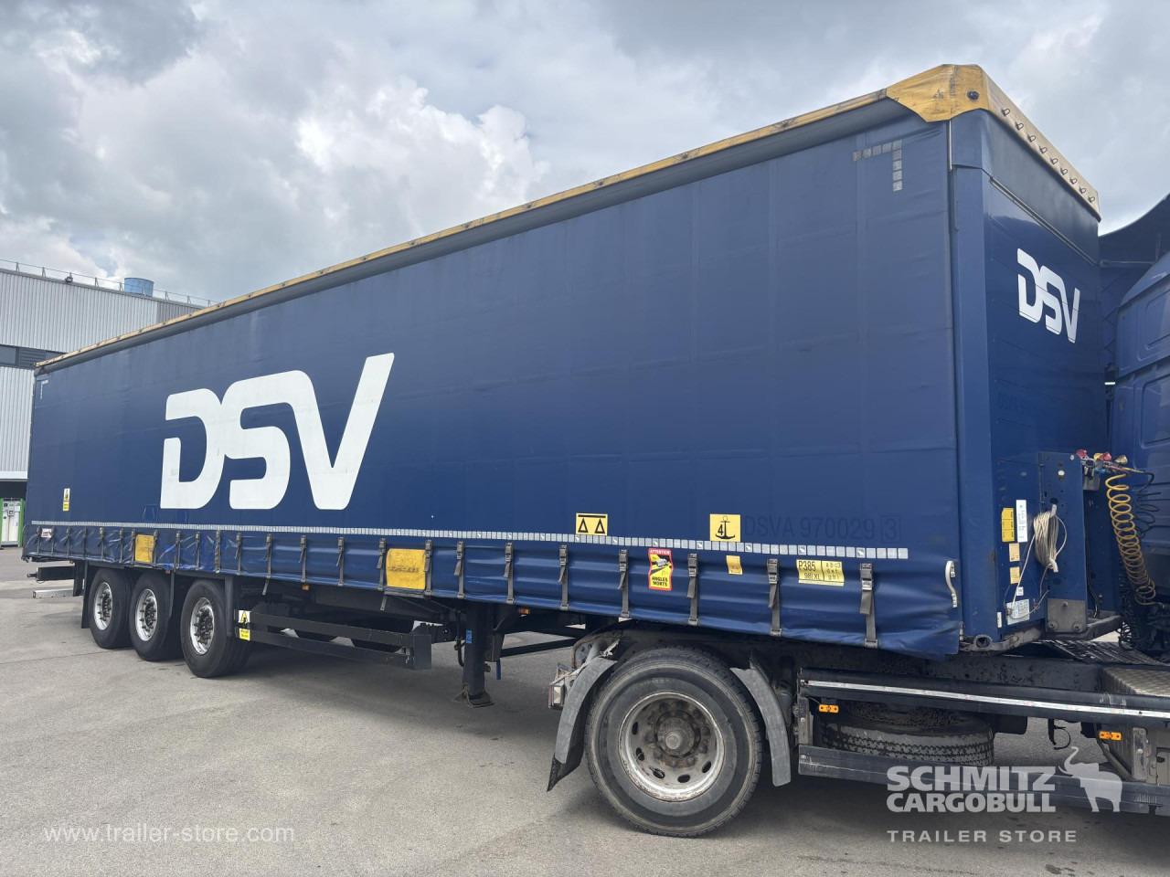 SCHMITZ Curtainsider Standard - Semi-remorque rideaux coulissants: photos 5 SCHMITZ Curtainsider Standard - Semi-remorque rideaux coulissants: photos 5