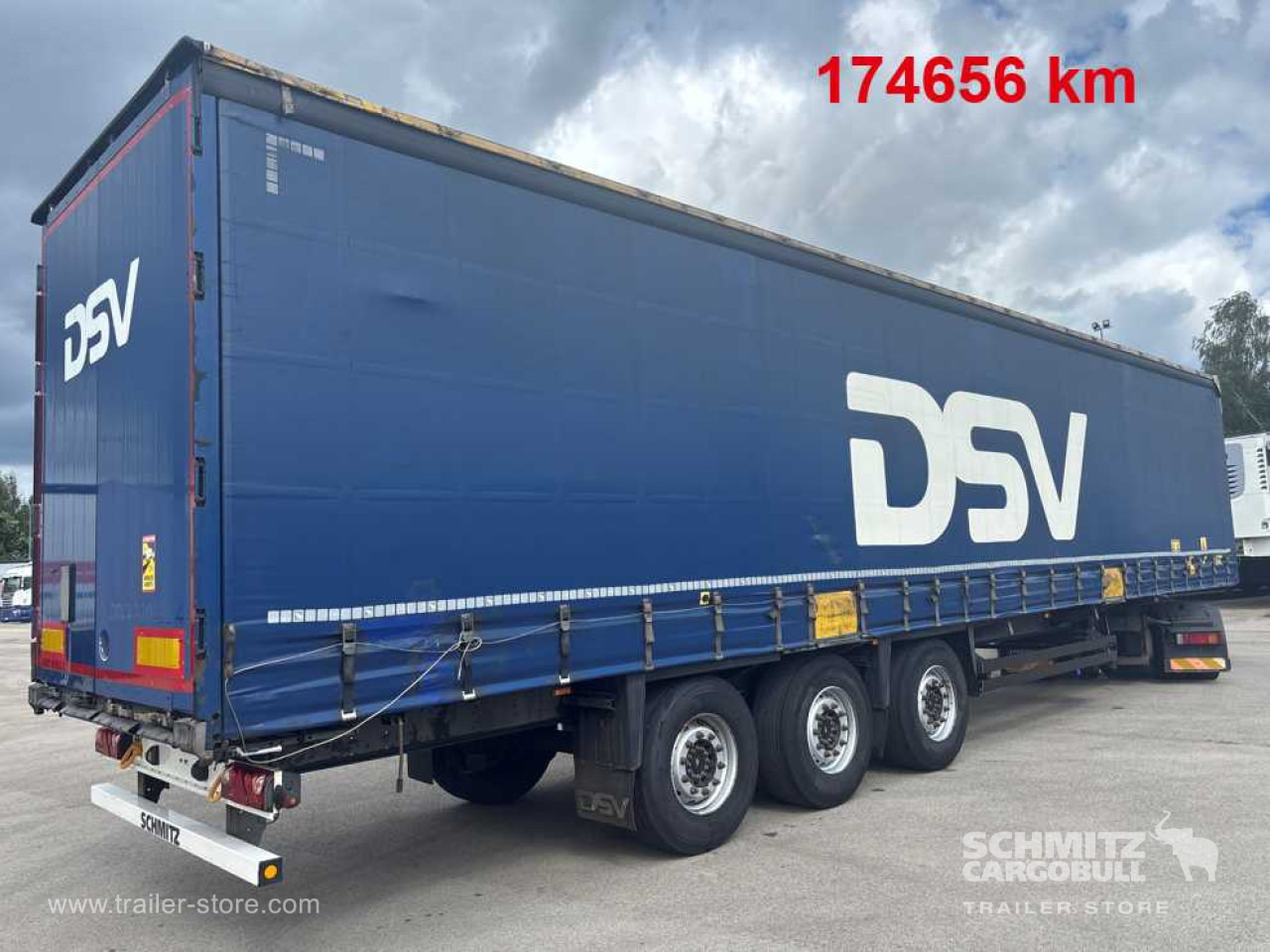 SCHMITZ Curtainsider Standard - Semi-remorque rideaux coulissants: photos 1 SCHMITZ Curtainsider Standard - Semi-remorque rideaux coulissants: photos 1