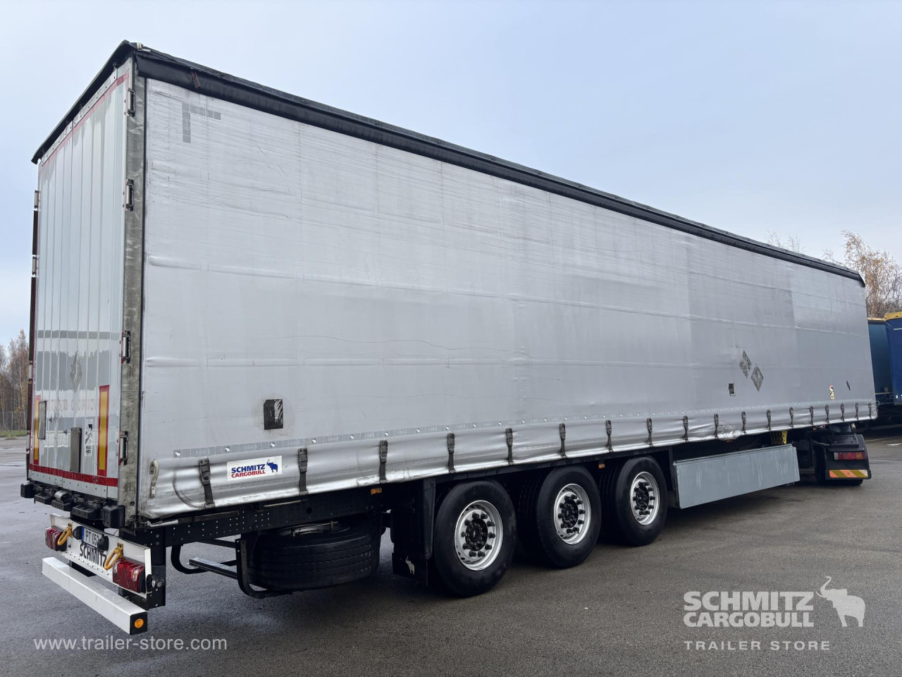 SCHMITZ Curtainsider Standard - Semi-remorque rideaux coulissants: photos 1 SCHMITZ Curtainsider Standard - Semi-remorque rideaux coulissants: photos 1